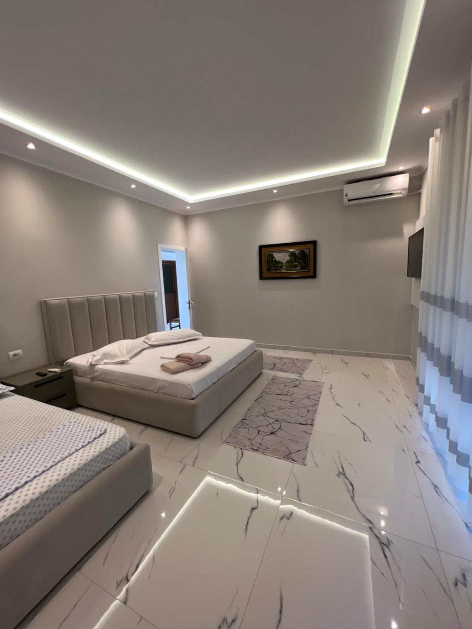 Guesthouse BellaVista Berat Extérieur photo