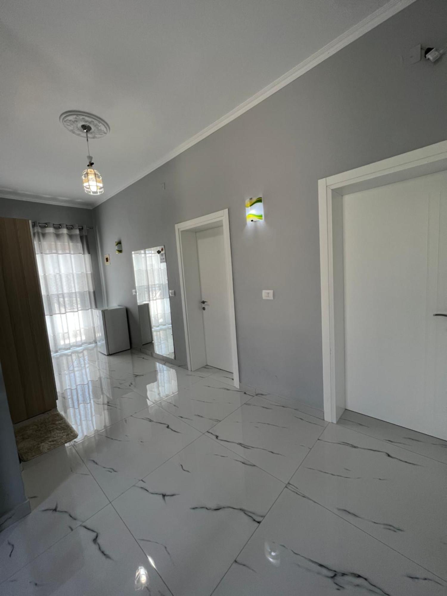 Guesthouse BellaVista Berat Extérieur photo