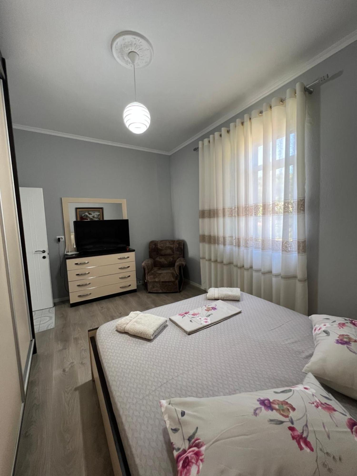 Guesthouse BellaVista Berat Extérieur photo